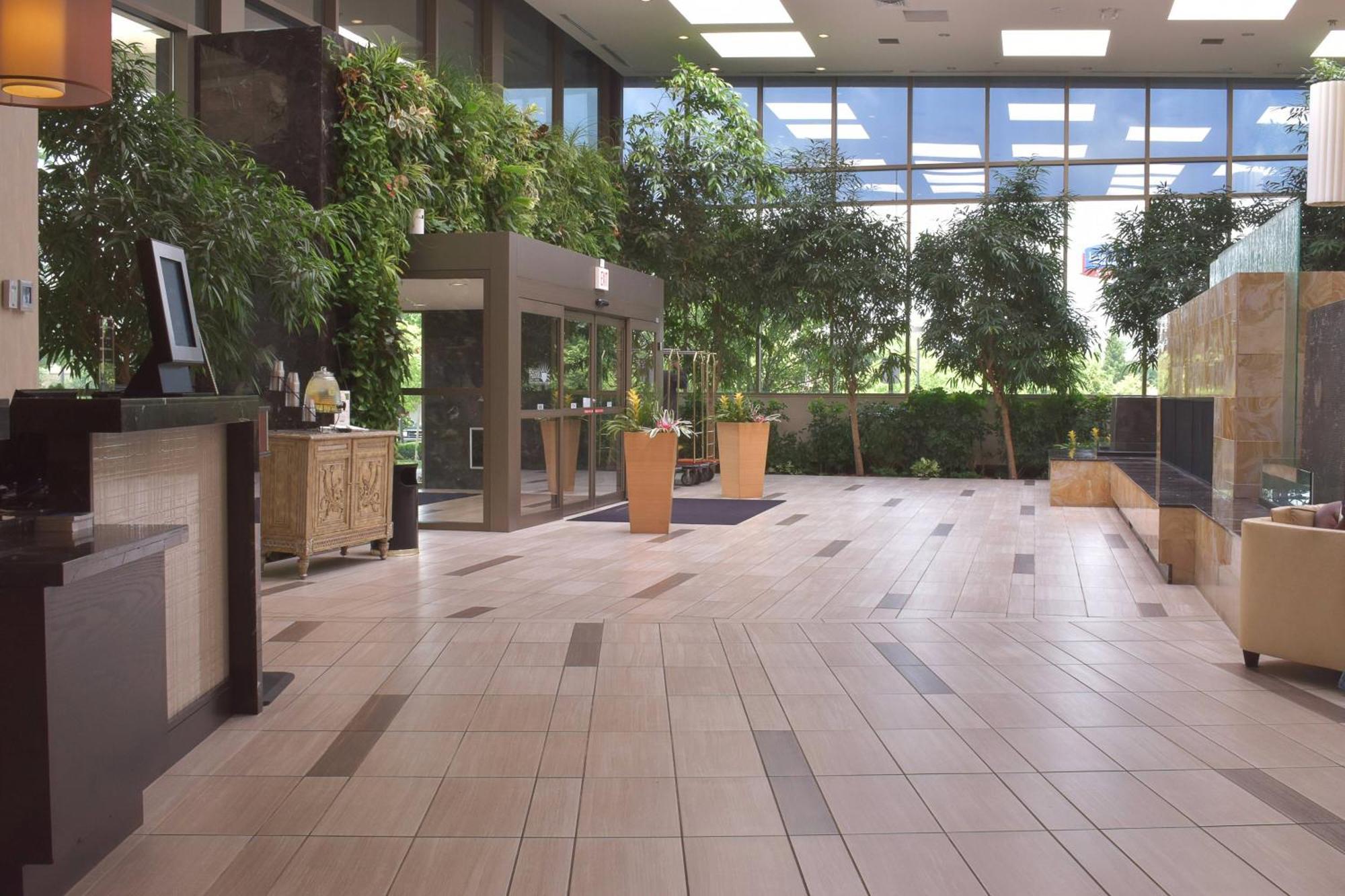 Indianapolis Marriott East Hotel Екстериор снимка